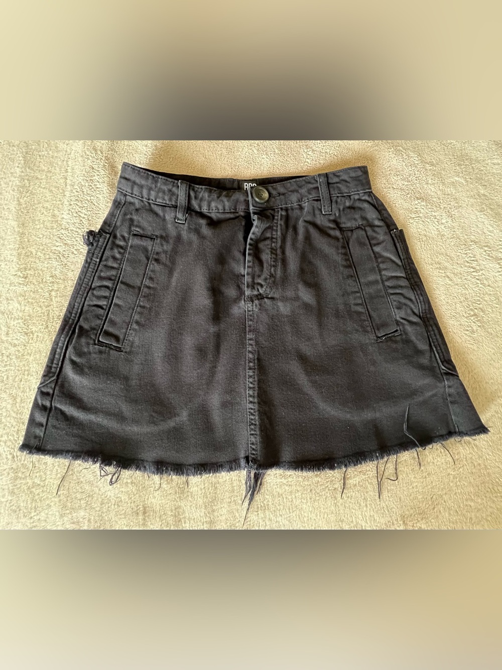 BDG Black Frayed-Hem Denim Mini Skirt